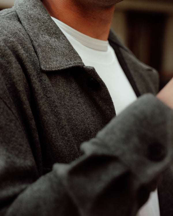 Overshirt Aifa in lana viscosa FUCILE/NERO